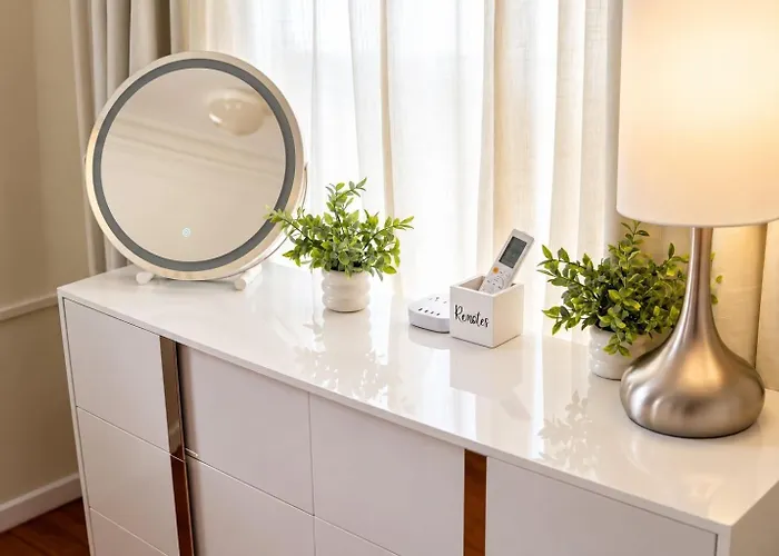 Workspace • Near Lakefront & Red Line • 6br Apartamento *